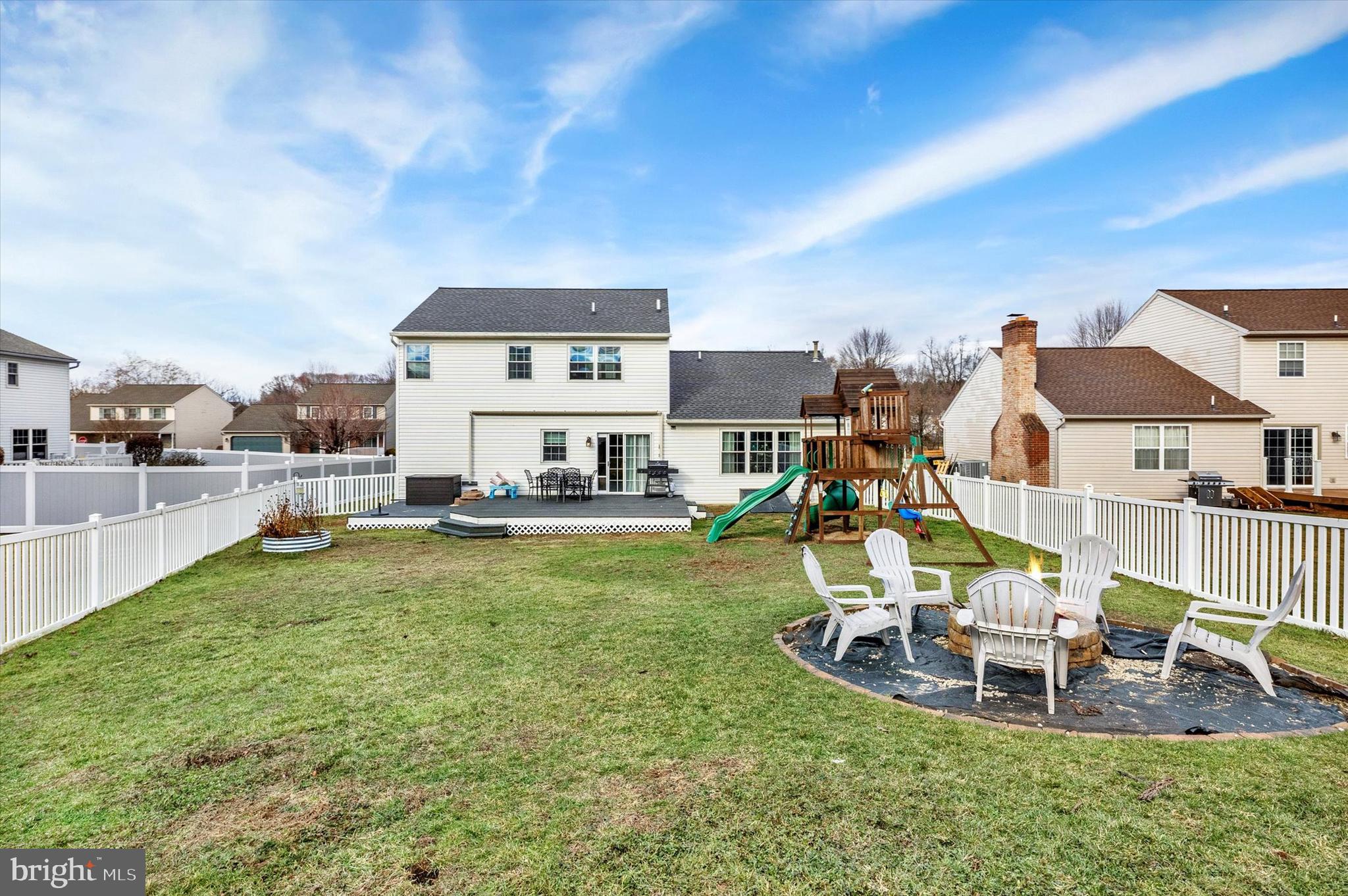 WILLOW GARDENS - Residential