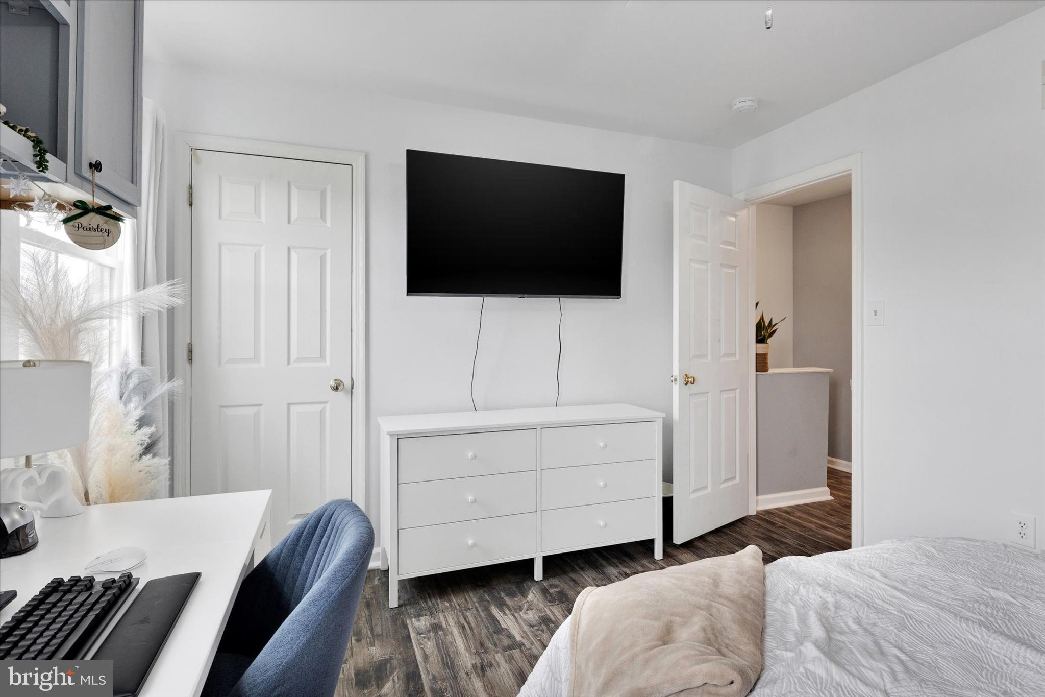 WILLOW GARDENS - Residential