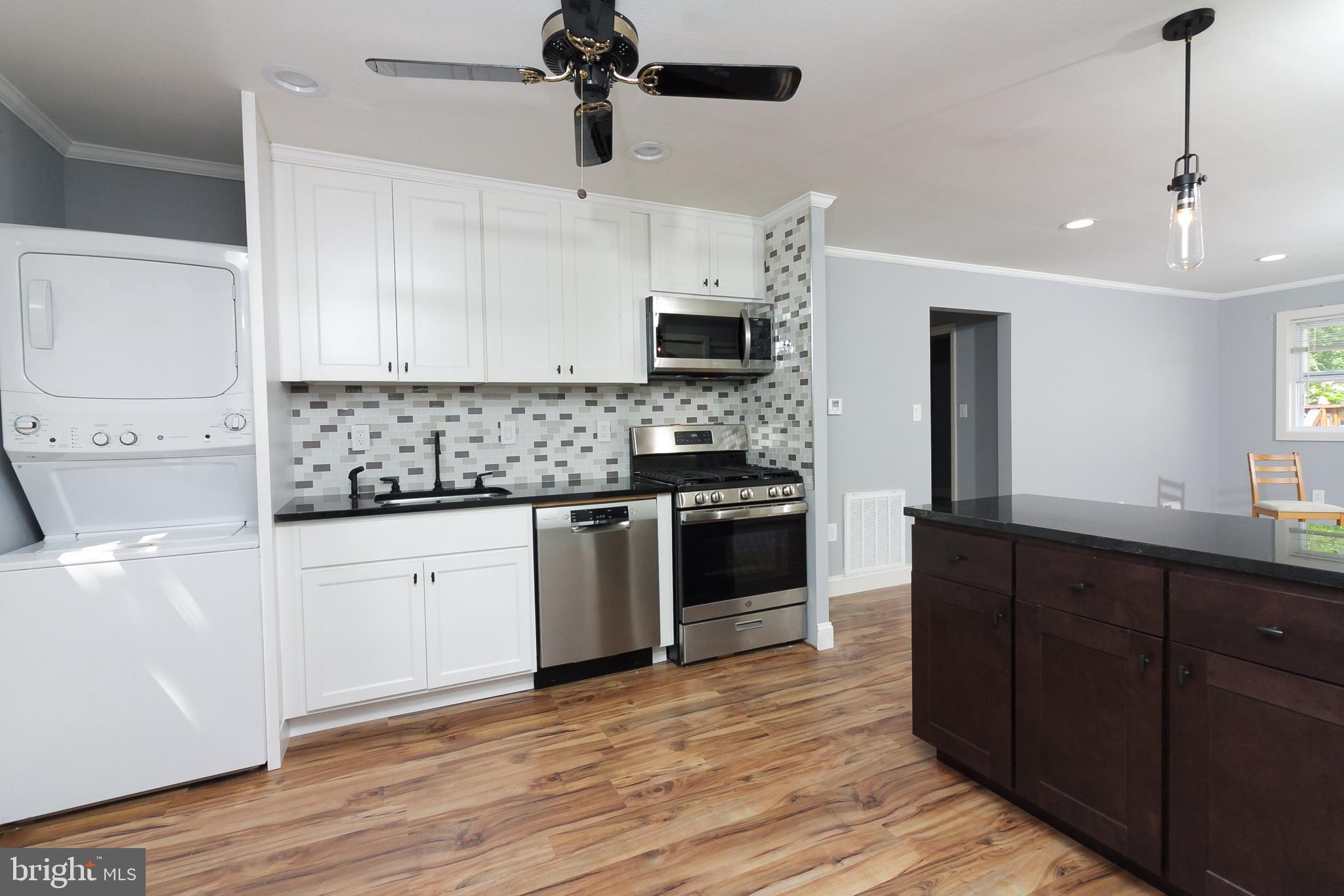 CARMODY HILLS - Residential