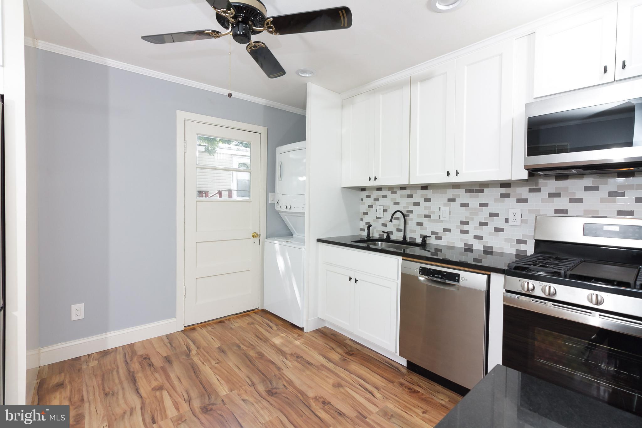 CARMODY HILLS - Residential