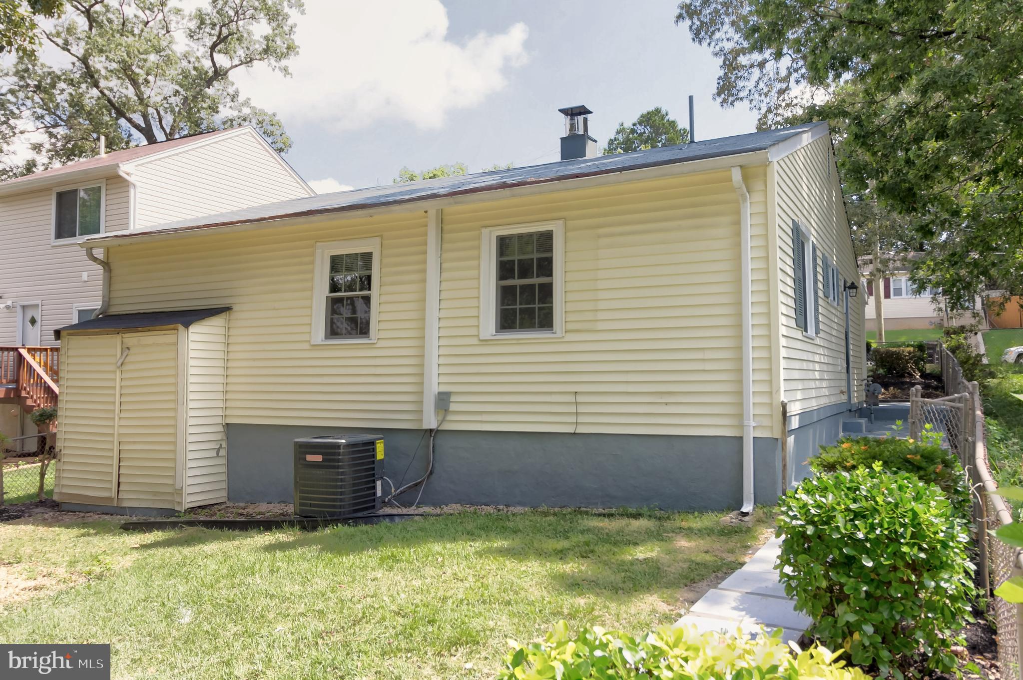 CARMODY HILLS - Residential