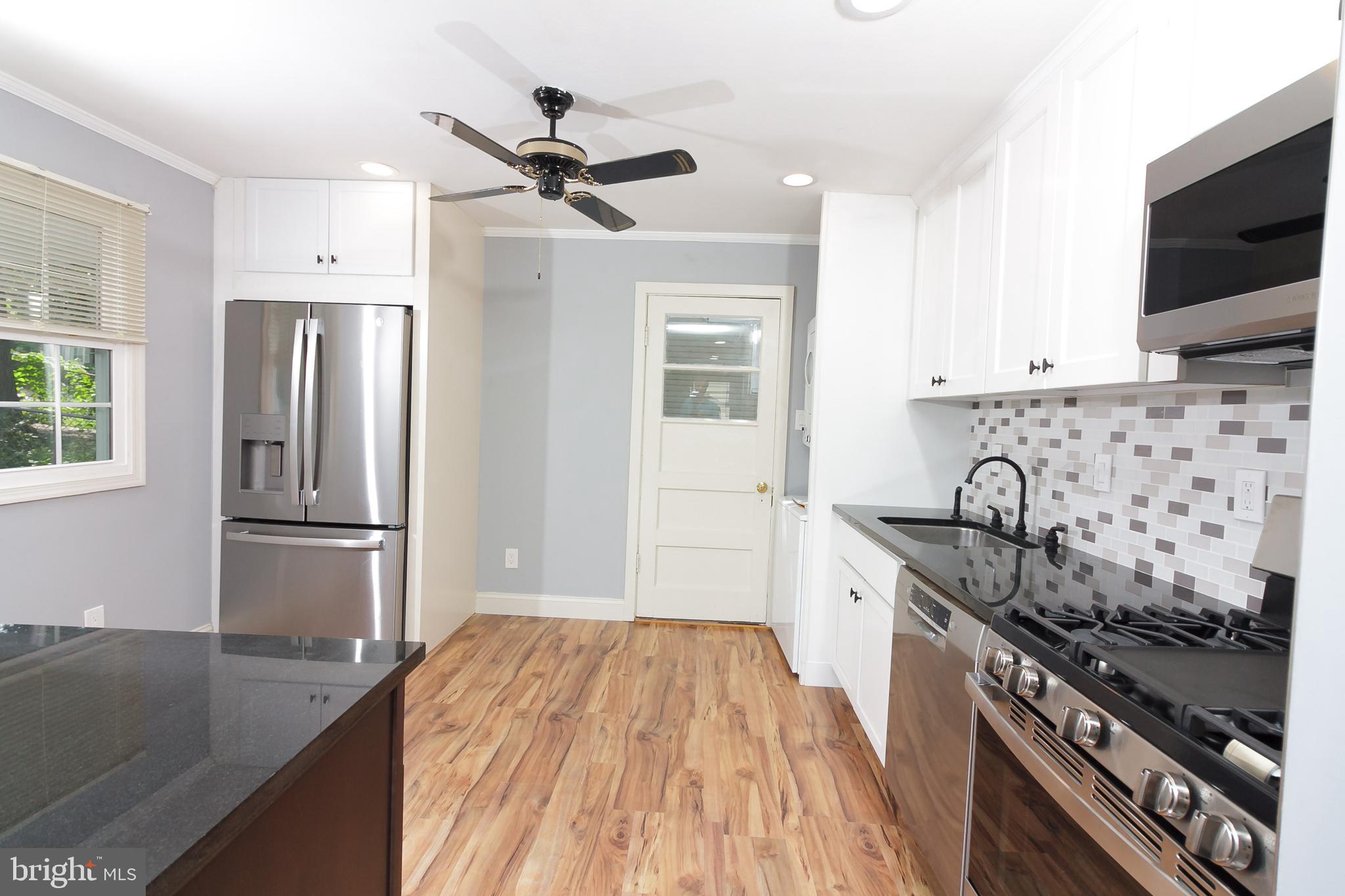 CARMODY HILLS - Residential