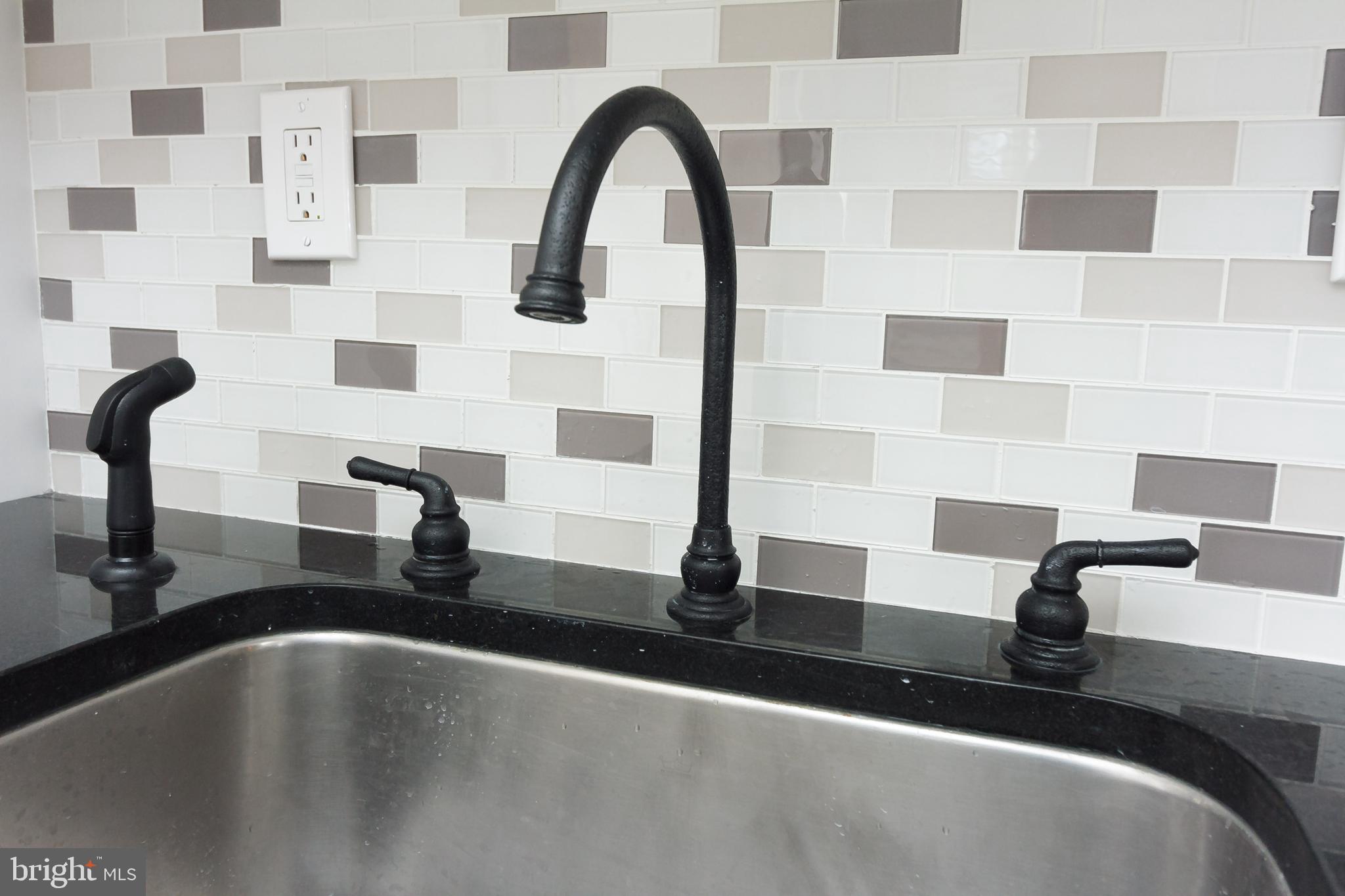 CARMODY HILLS - Residential