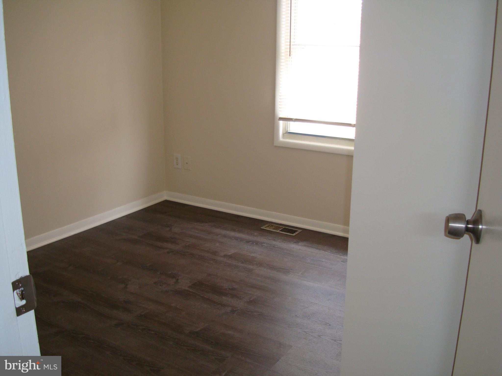 BATTLETOWN - Residential Lease