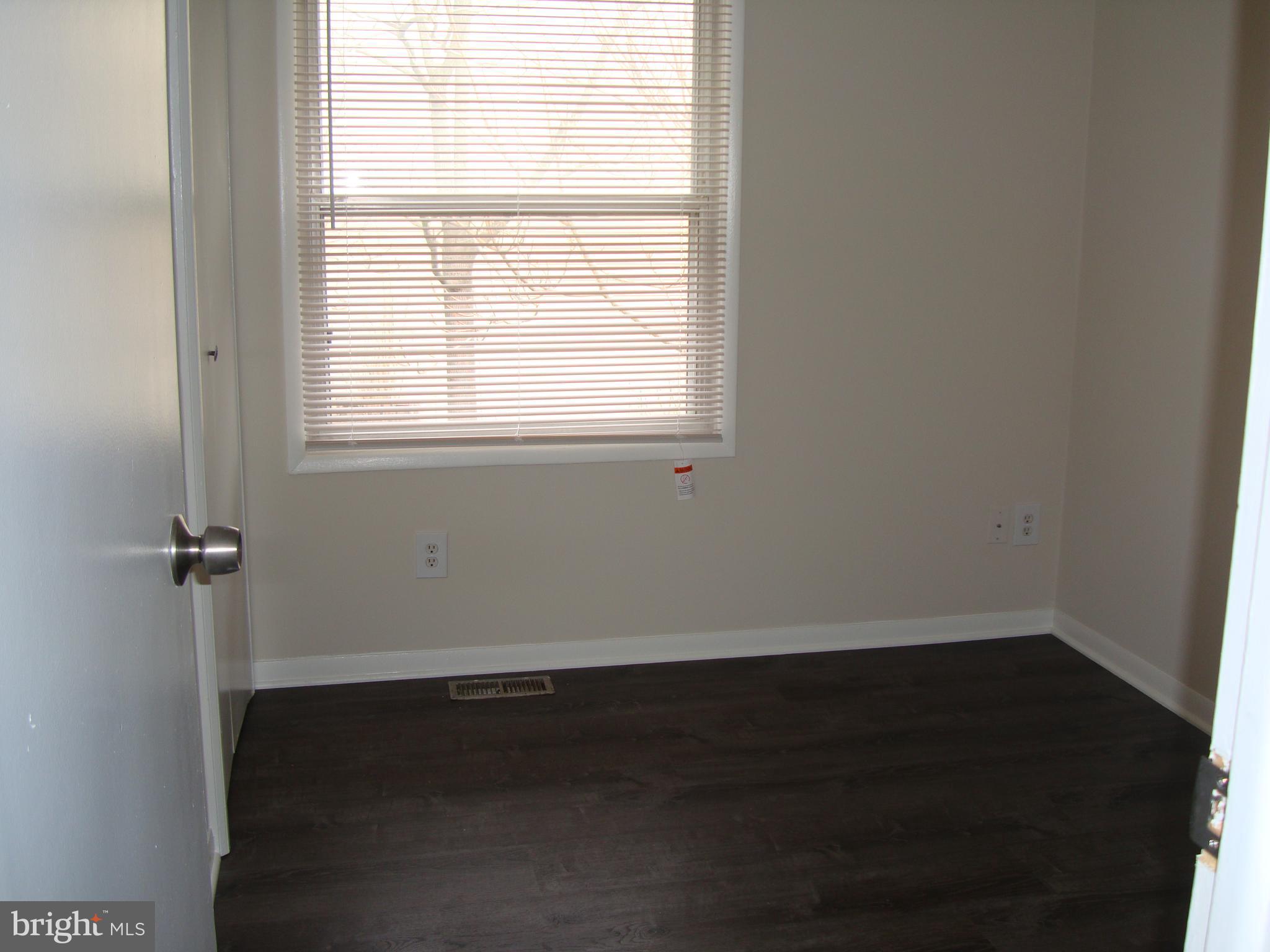 BATTLETOWN - Residential Lease