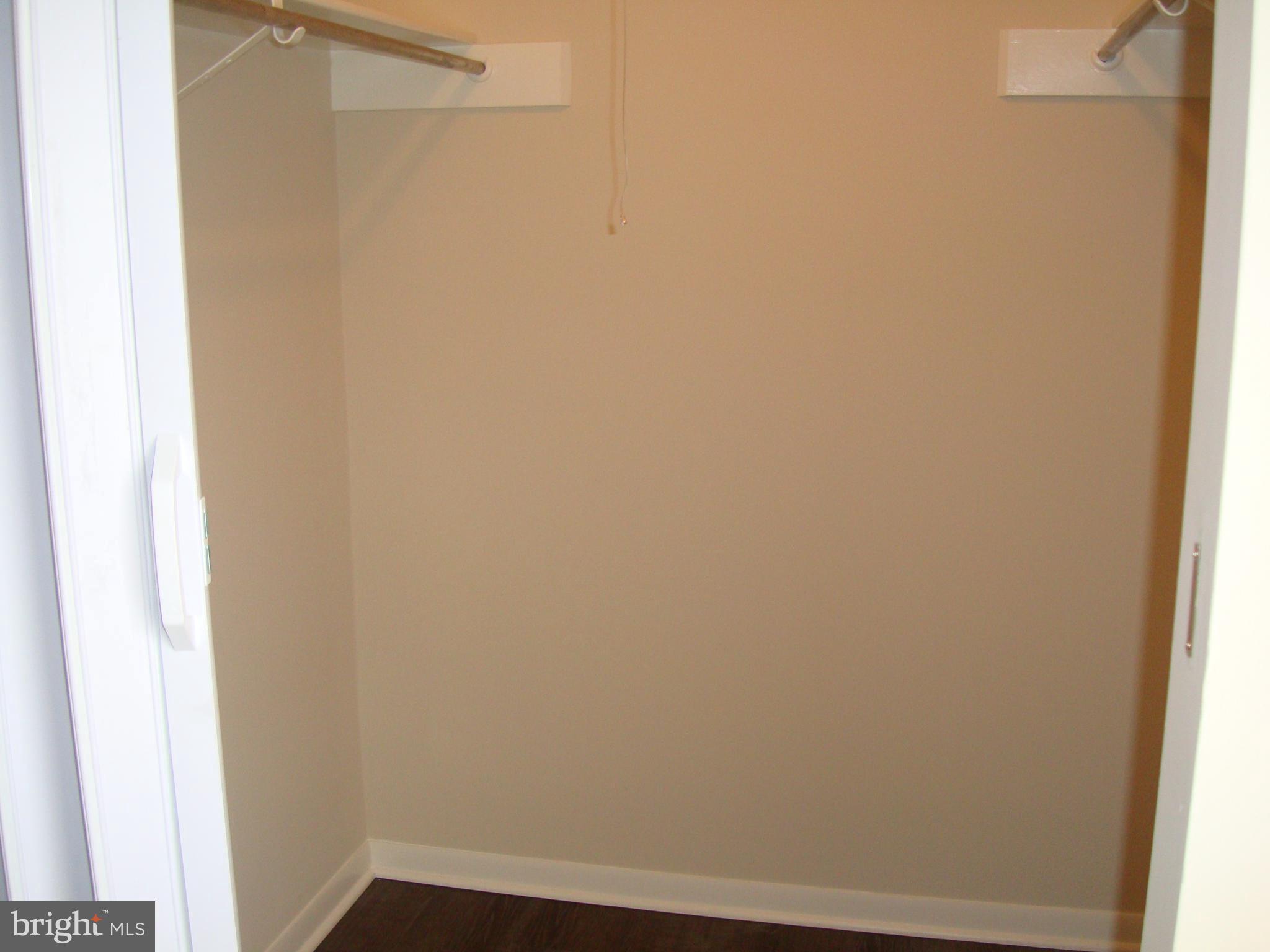 BATTLETOWN - Residential Lease