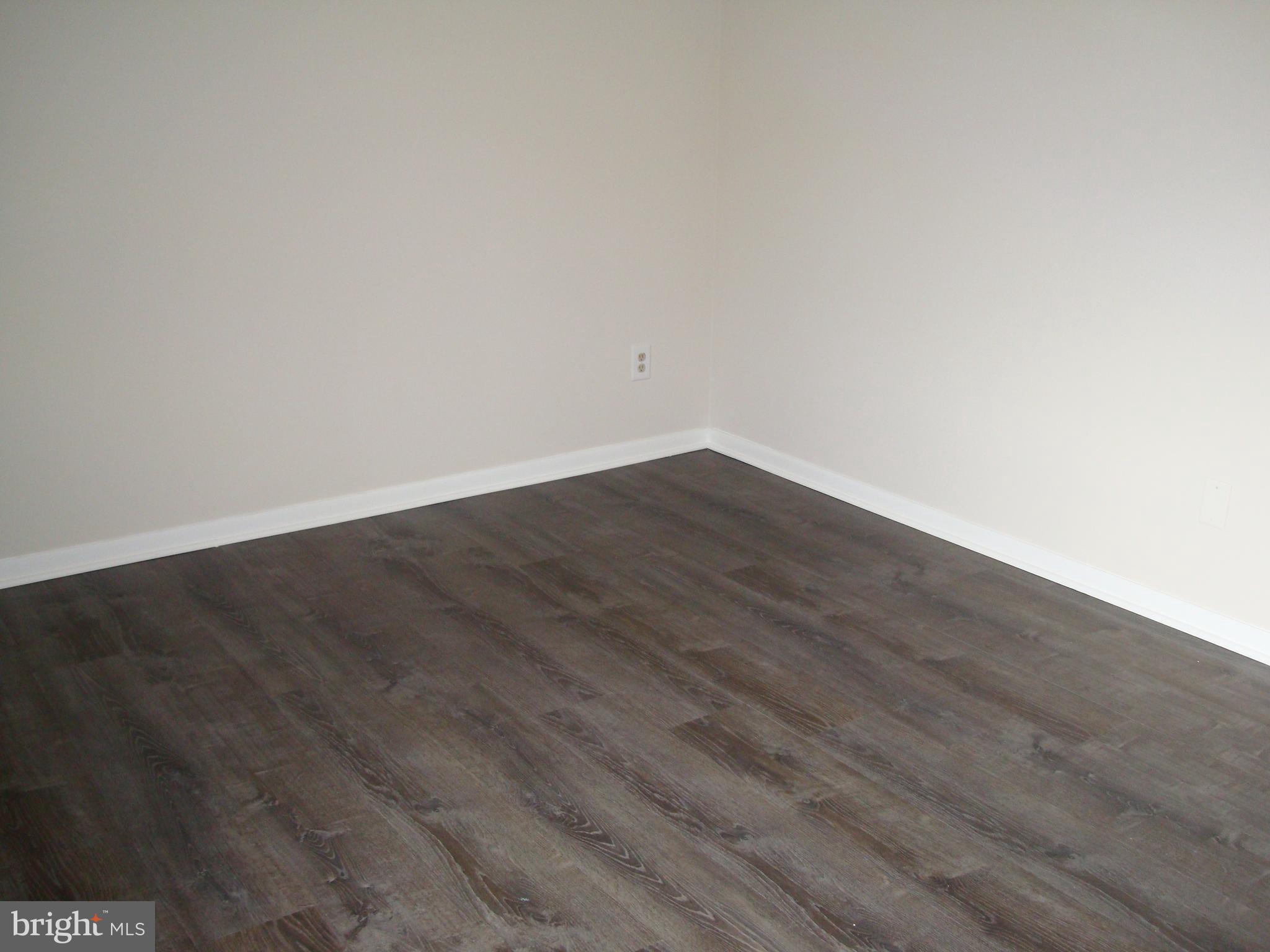 BATTLETOWN - Residential Lease