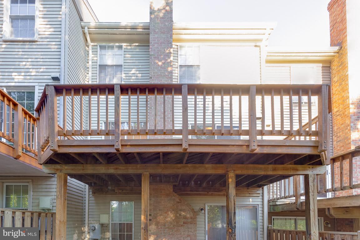 HUNTER VILLAGE - Residential