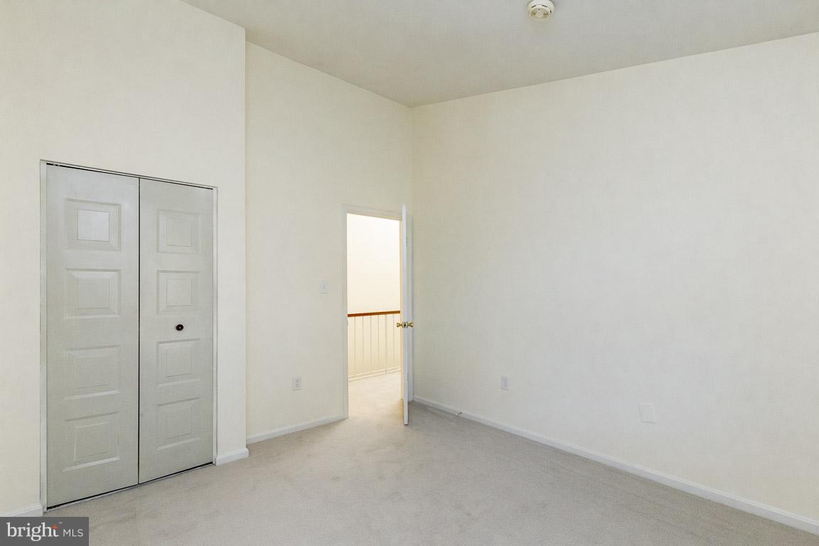 HUNTER VILLAGE - Residential