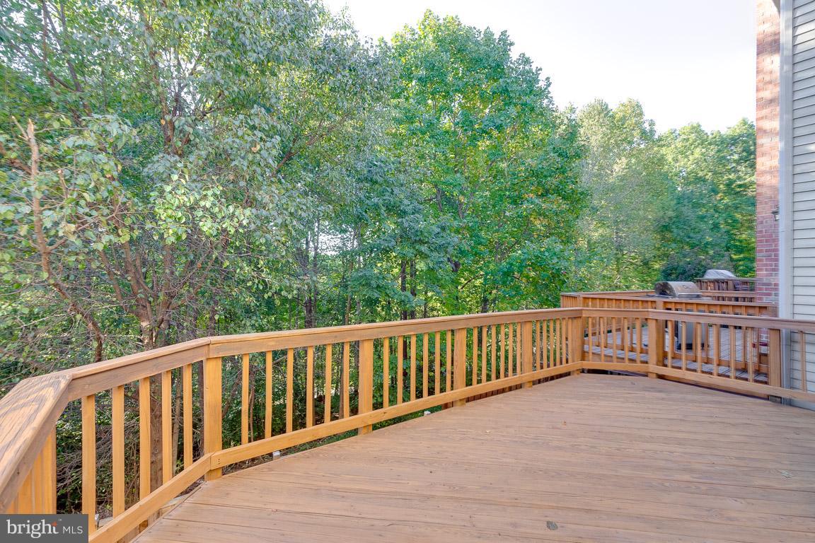 HUNTER VILLAGE - Residential