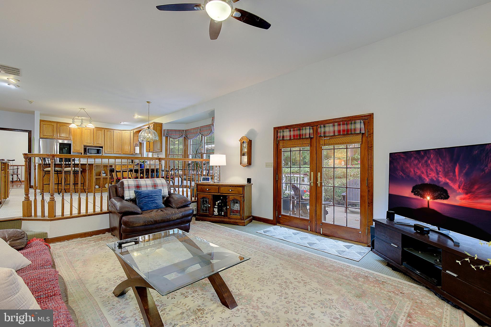 ST LEONARD SHORES - Residential