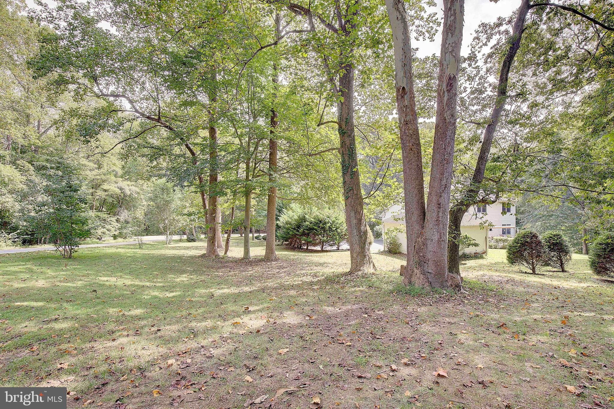 ST LEONARD SHORES - Residential