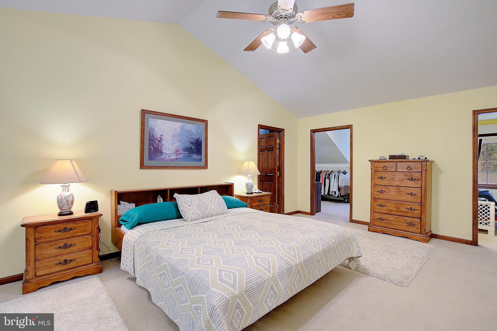 ST LEONARD SHORES - Residential