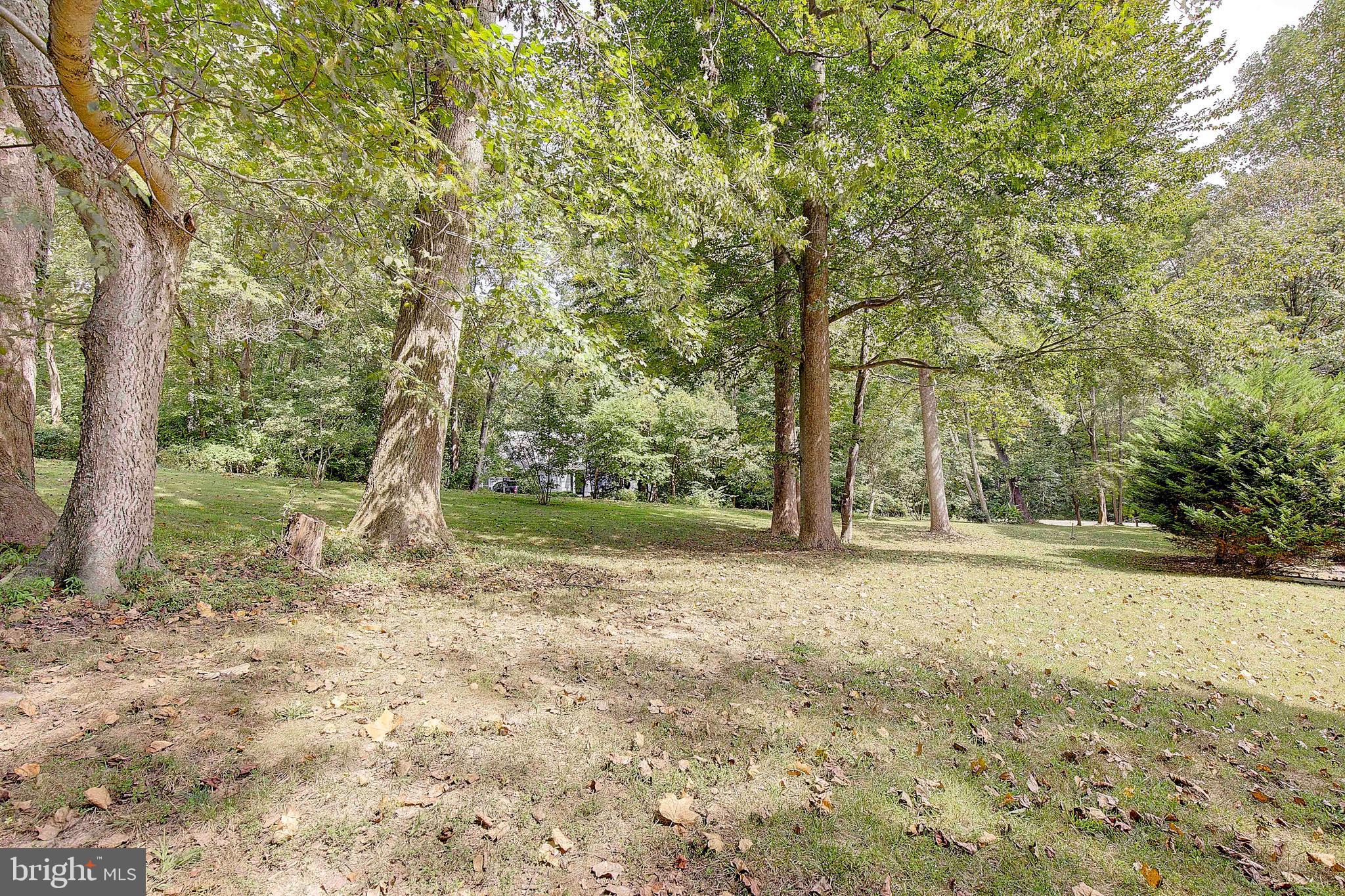 ST LEONARD SHORES - Residential