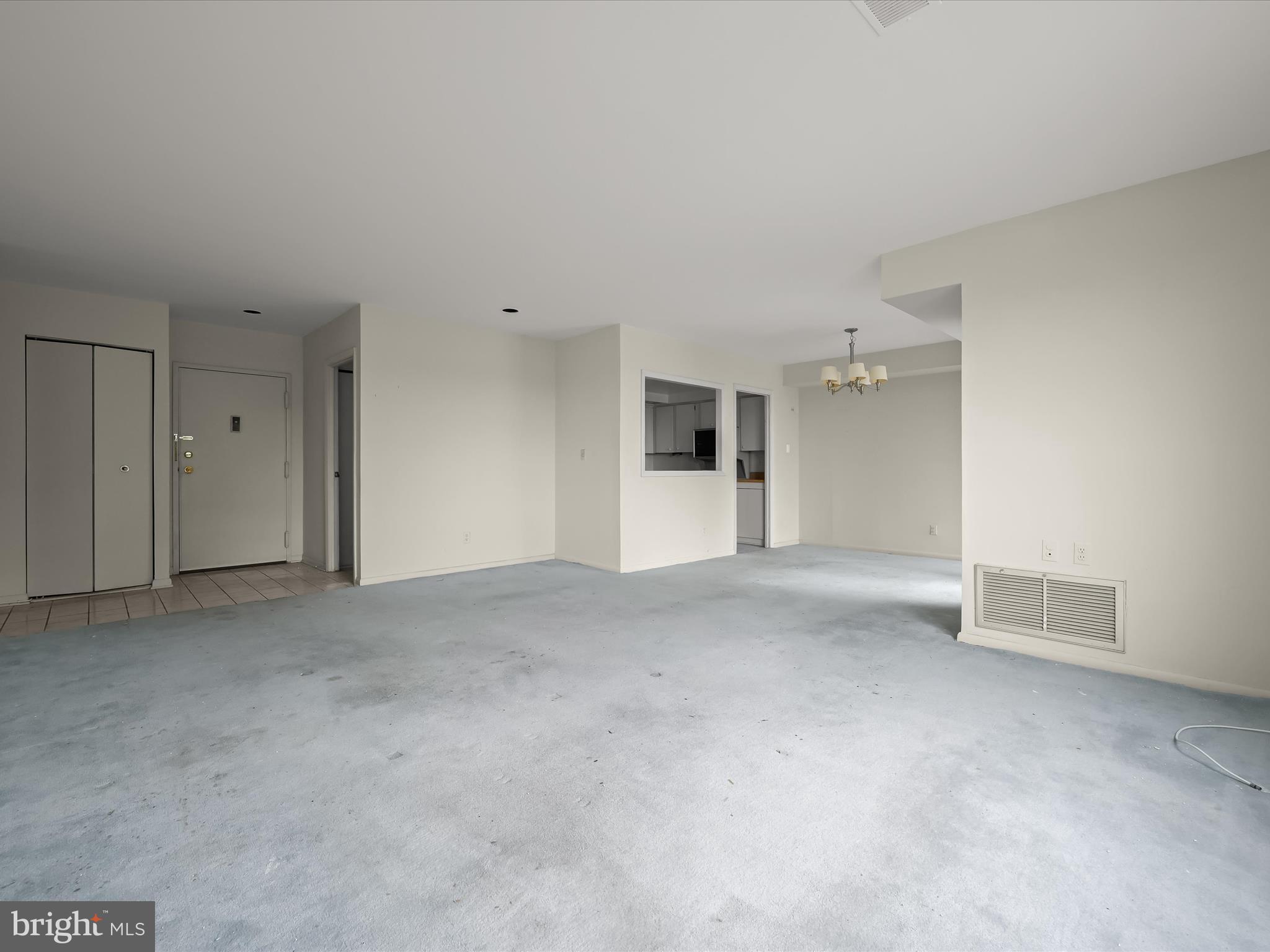 THE ELMONT - Residential