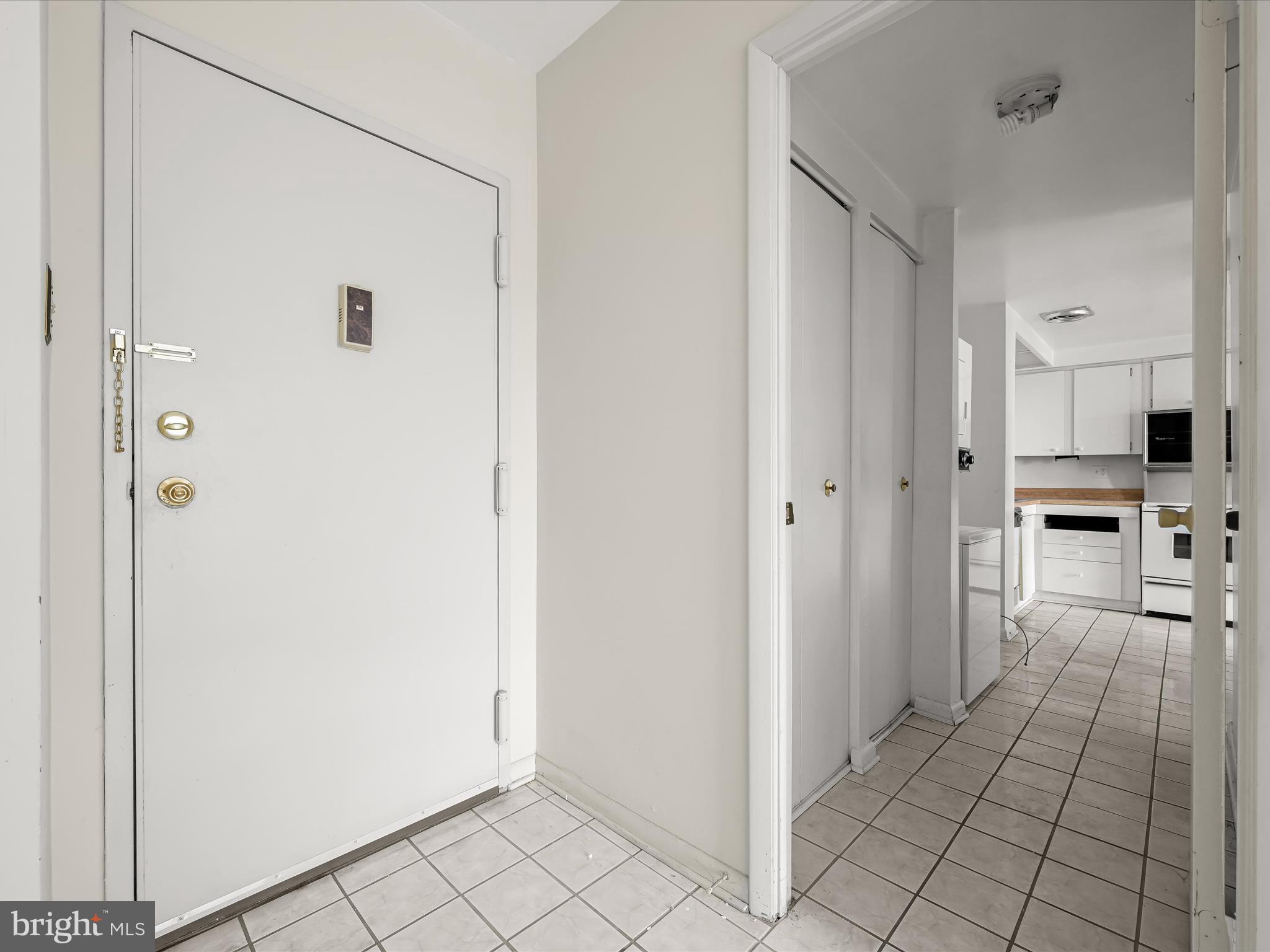 THE ELMONT - Residential