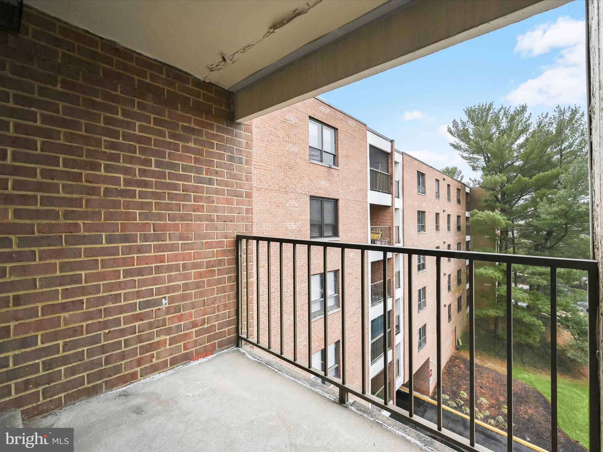 THE ELMONT - Residential