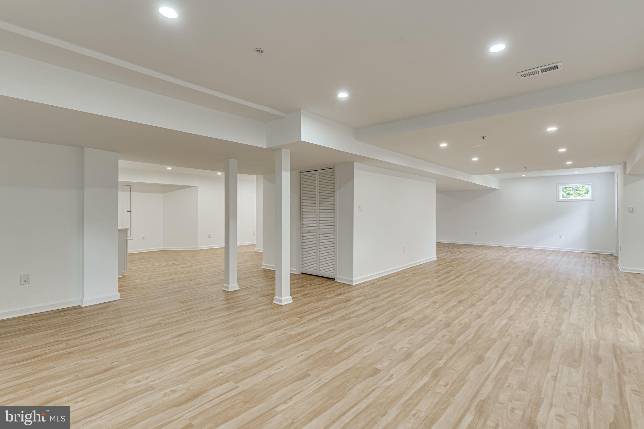 FAIRWOOD - Residential