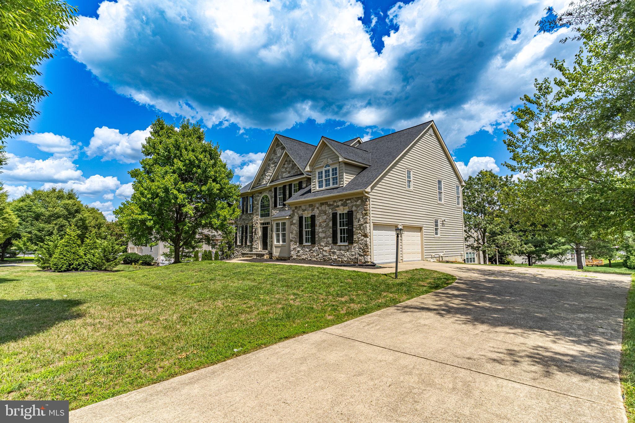 FAIRWOOD - Residential