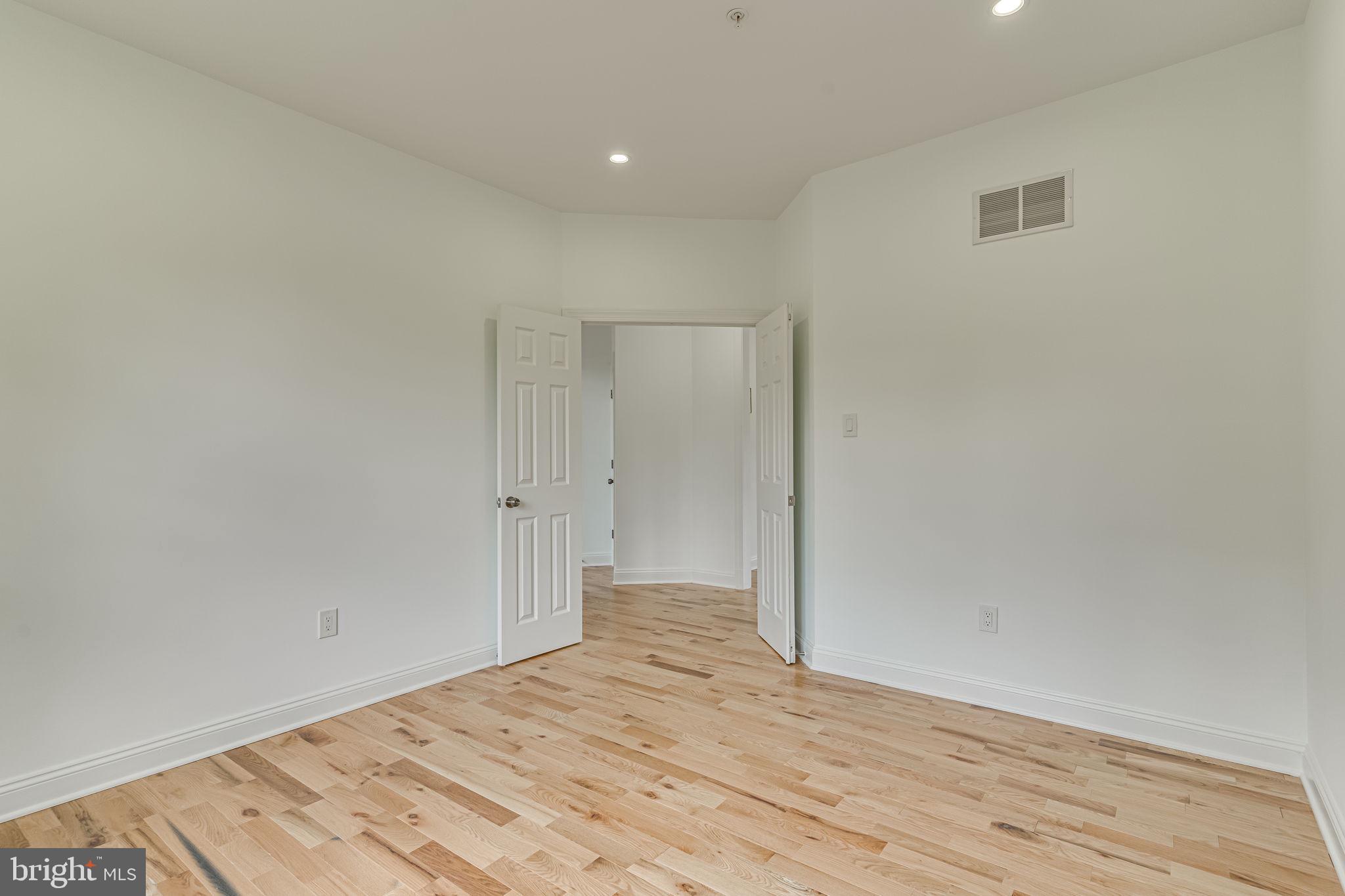 FAIRWOOD - Residential