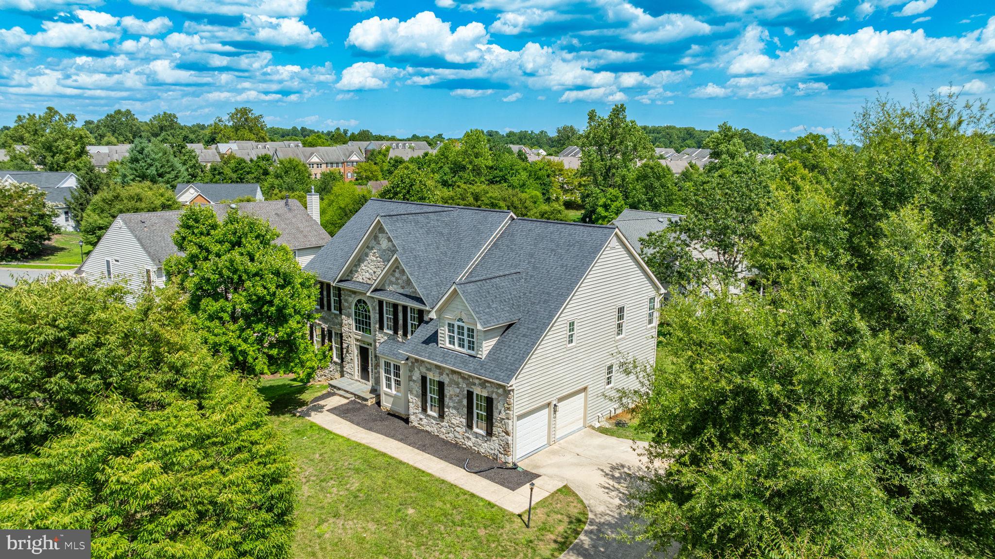 FAIRWOOD - Residential