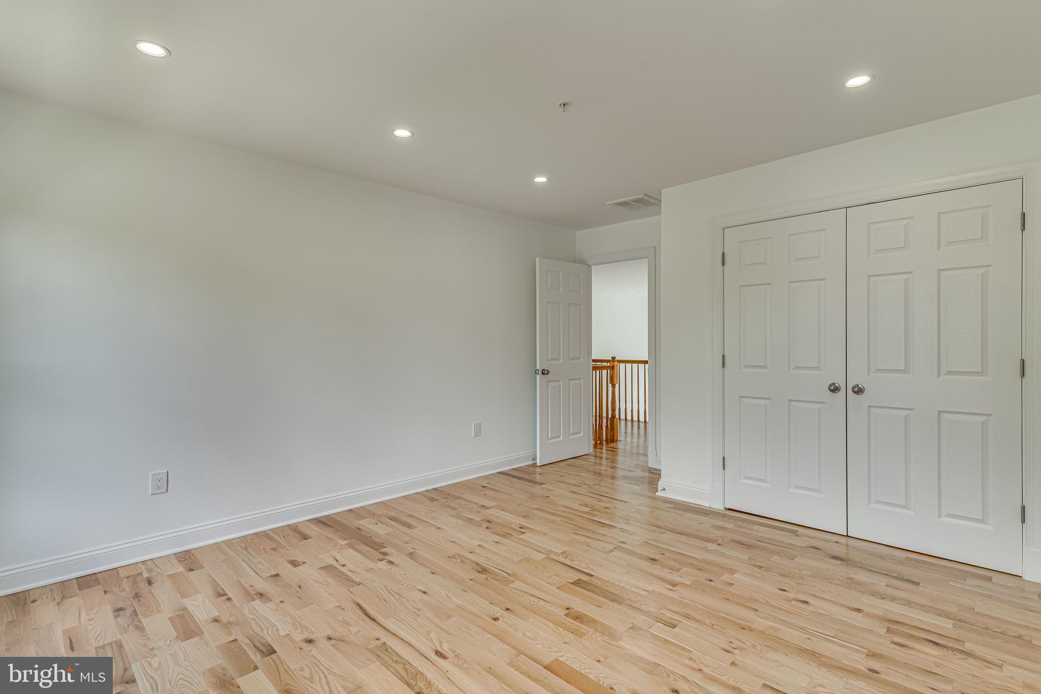 FAIRWOOD - Residential