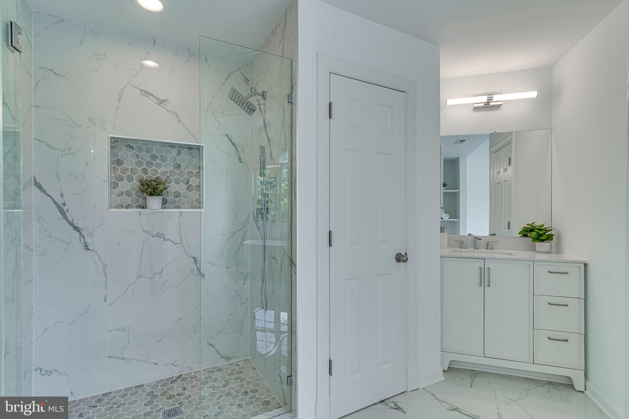 FAIRWOOD - Residential