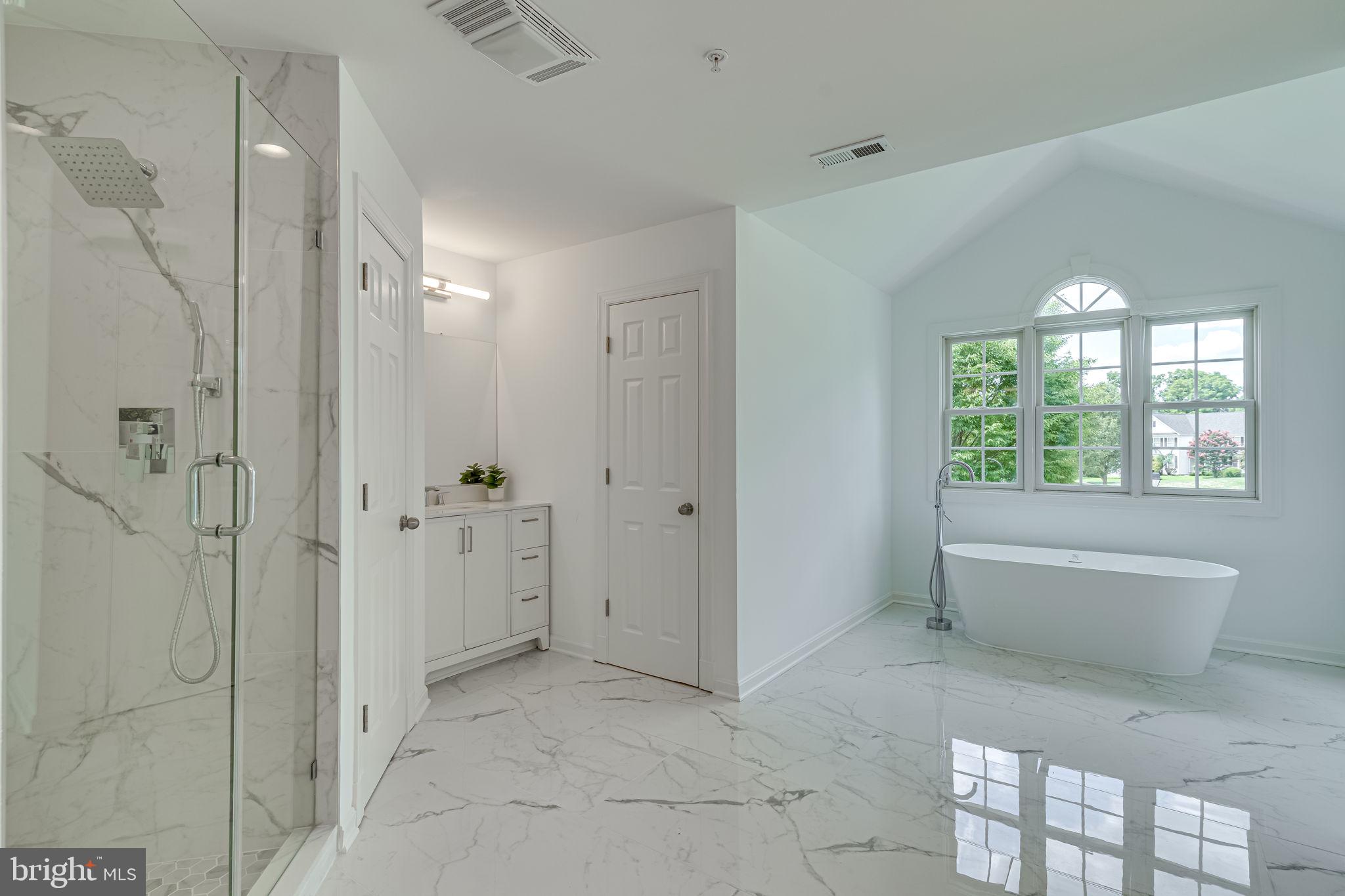 FAIRWOOD - Residential