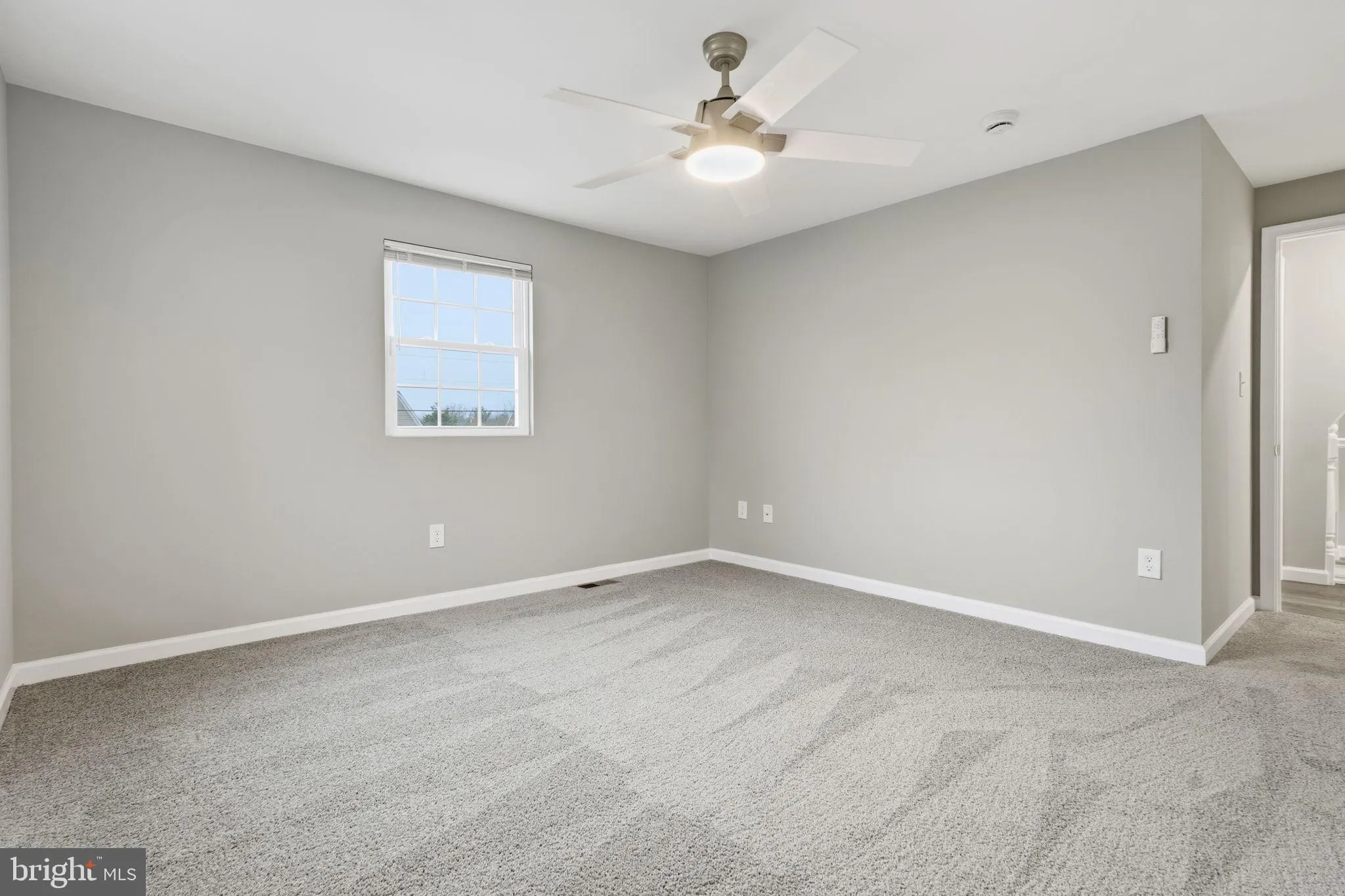 Baltimore, Maryland 21206, United States, 4 Bedrooms Bedrooms, ,4 BathroomsBathrooms,Residential,Pending,246158