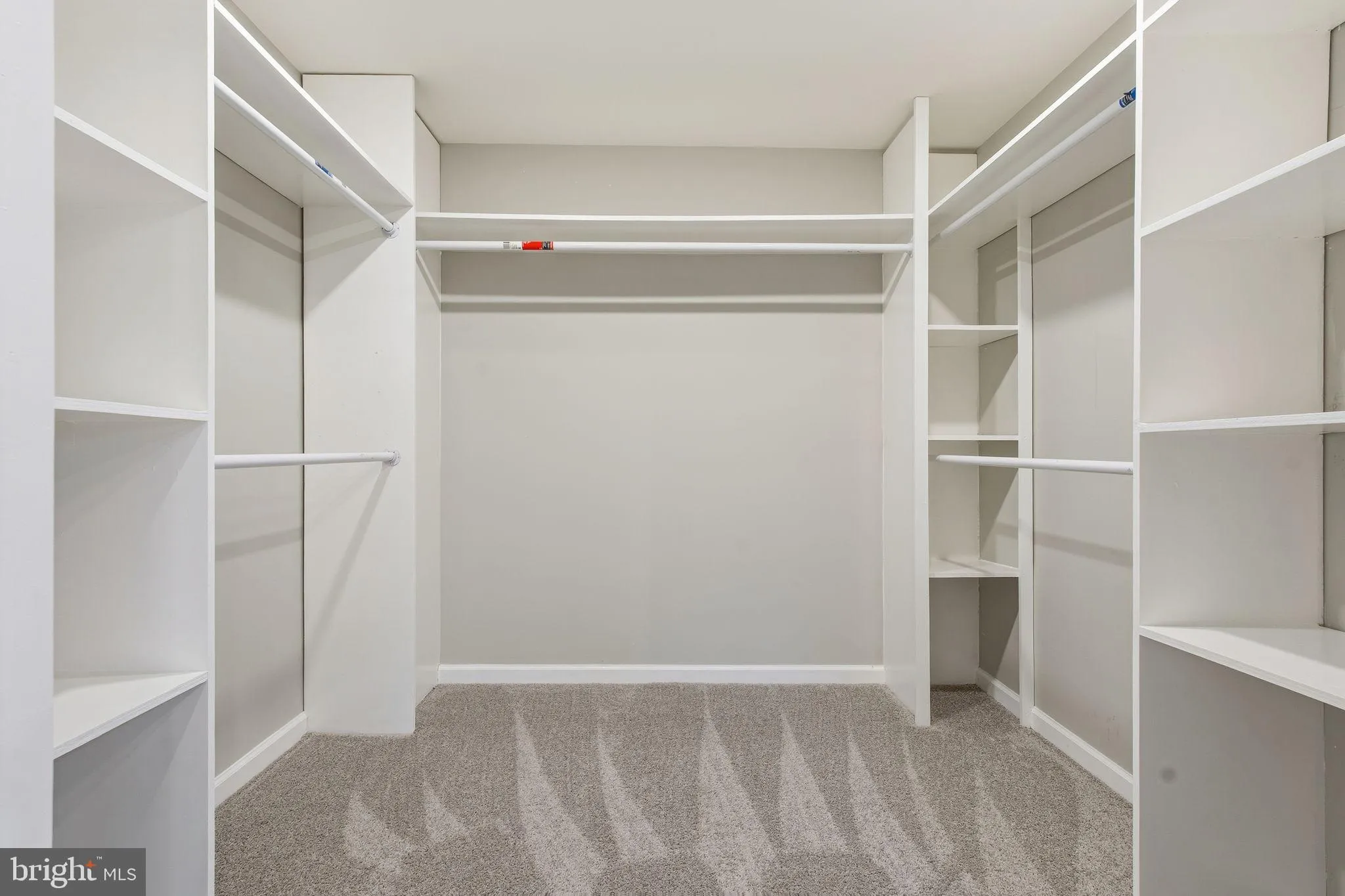 Baltimore, Maryland 21206, United States, 4 Bedrooms Bedrooms, ,4 BathroomsBathrooms,Residential,Pending,246158