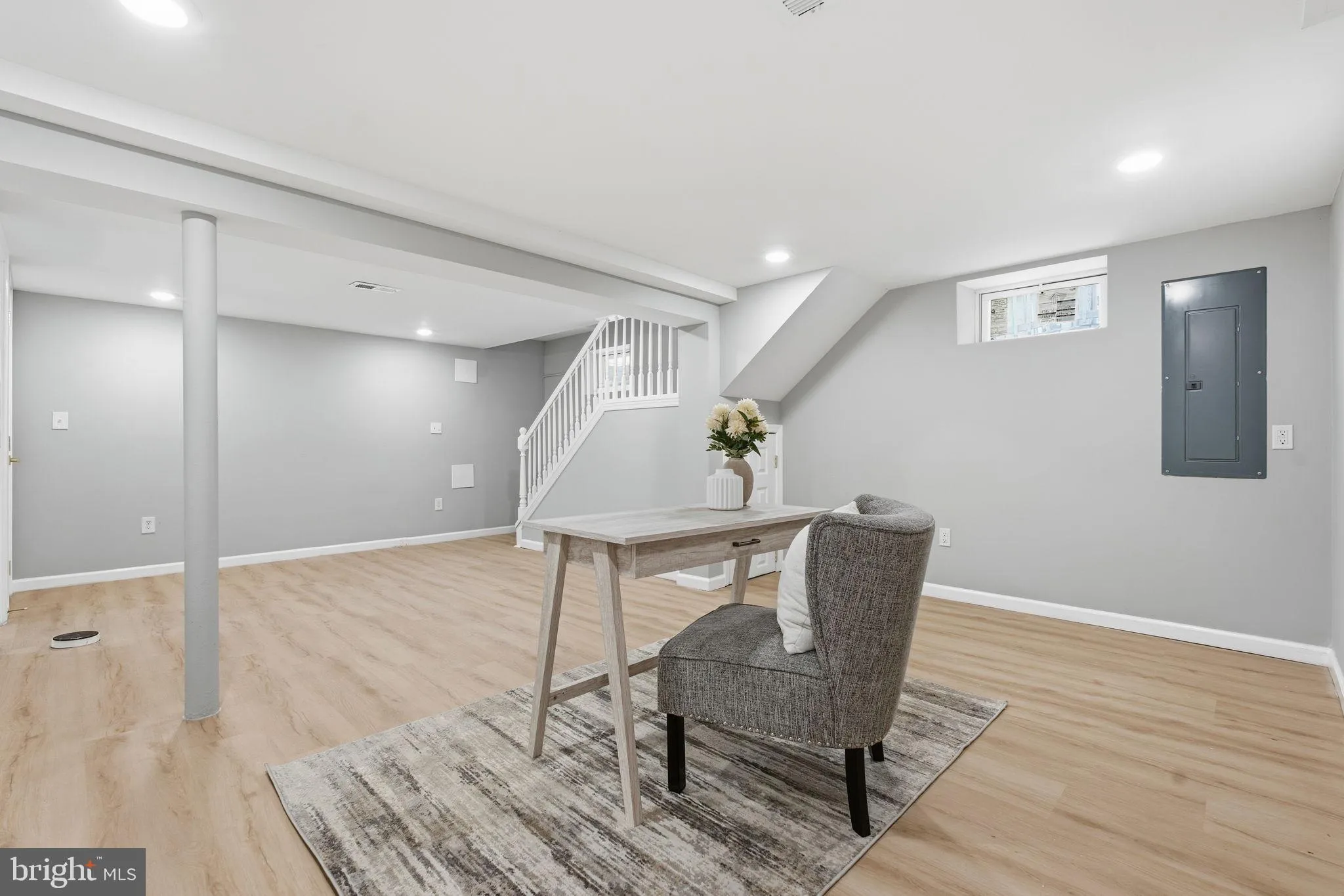 Baltimore, Maryland 21206, United States, 4 Bedrooms Bedrooms, ,4 BathroomsBathrooms,Residential,Pending,246158