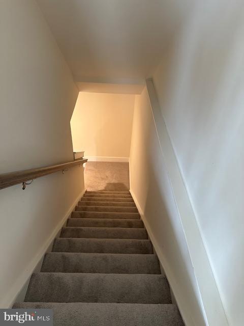 BRITTANY MANOR - Residential Lease