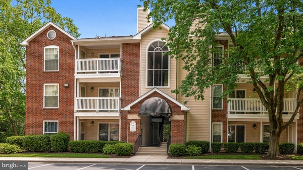 1513 LINCOLN WAY APT 301A, MC LEAN, VA 22102 - Image 2da4404f56a3ef0e0d9e5ec3536e9cea/2693745139