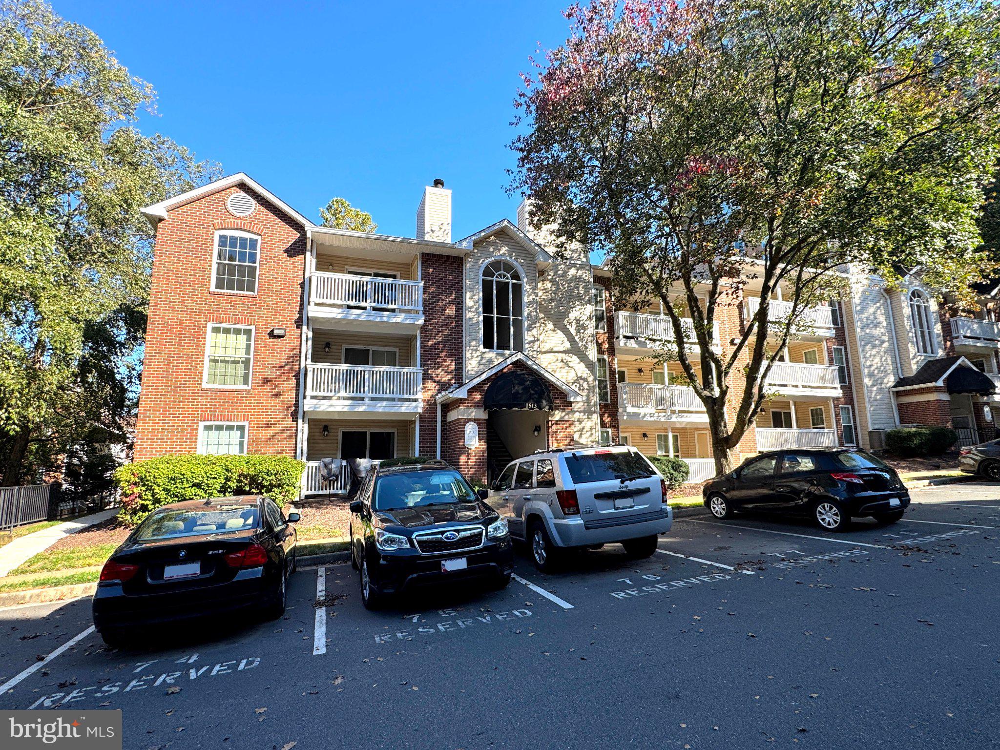 1513 LINCOLN WAY 301A