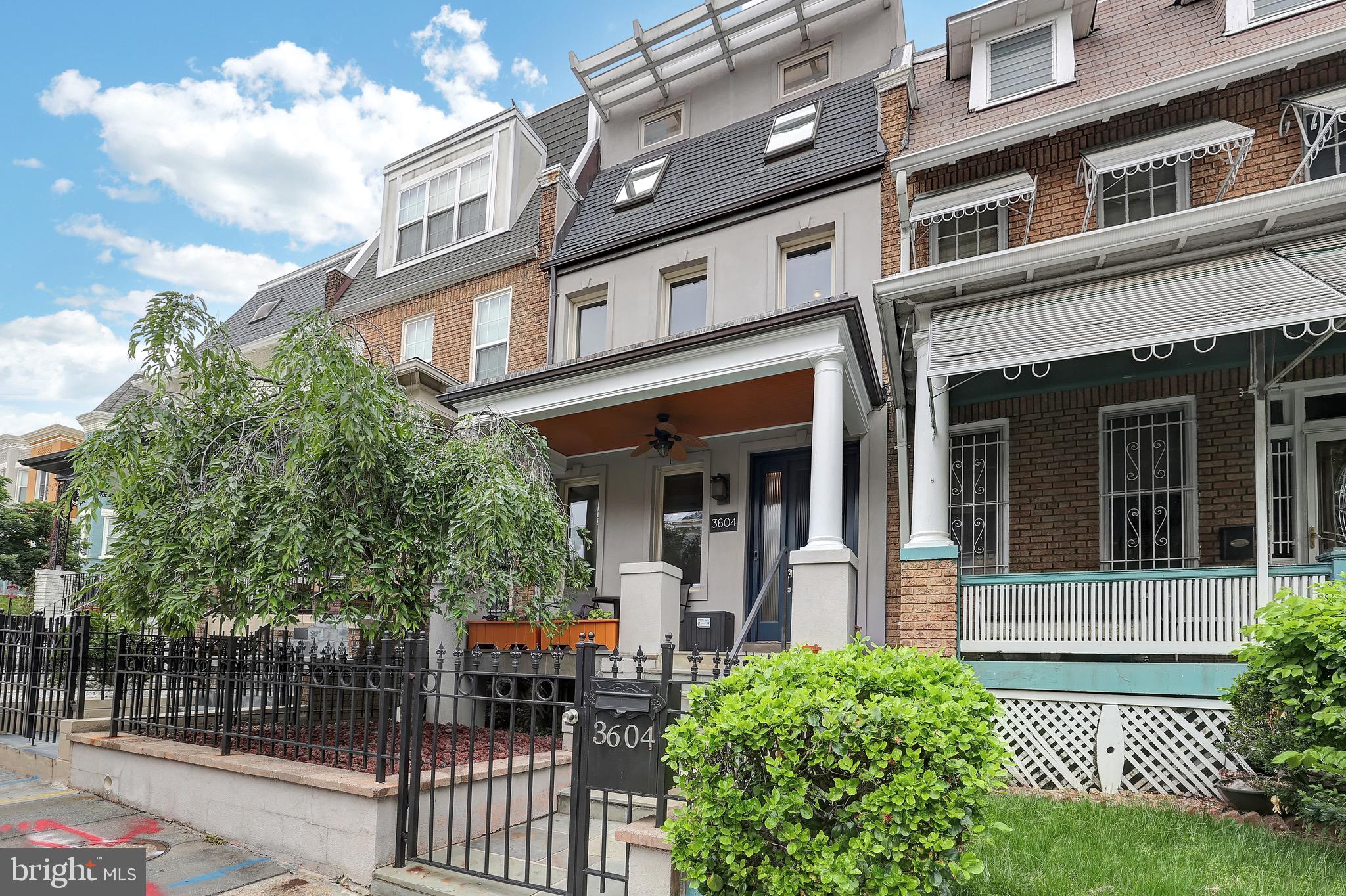 3604 11TH STREET NW