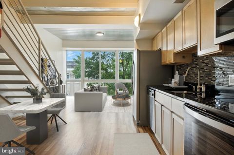 5885 COLORADO AVENUE NW 208 WASHINGTON DC 20011