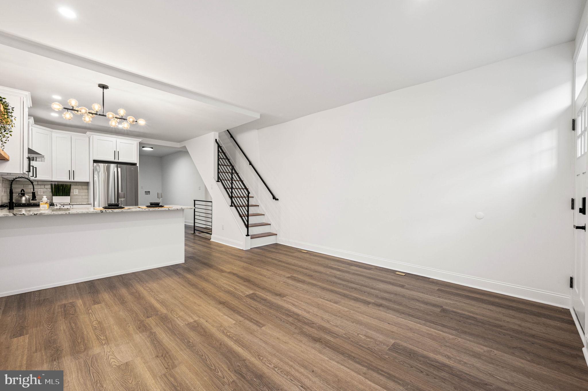 POINT BREEZE - Residential