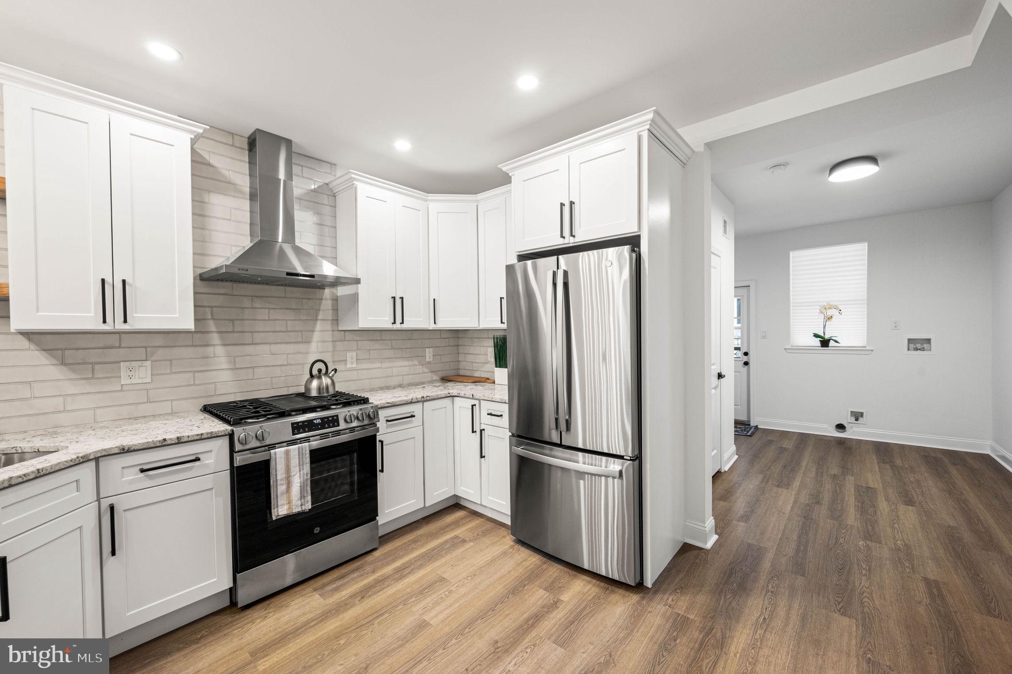 POINT BREEZE - Residential