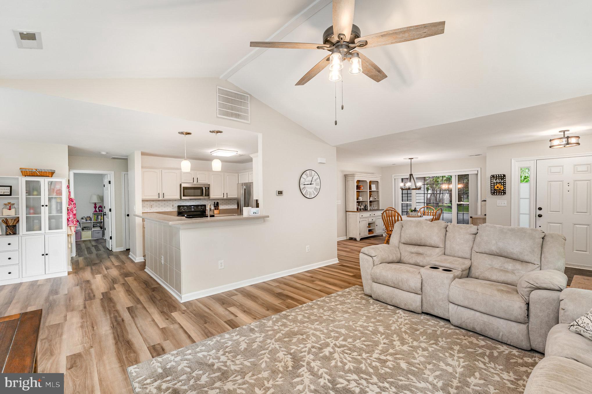 102 PARLIAMENT STREET