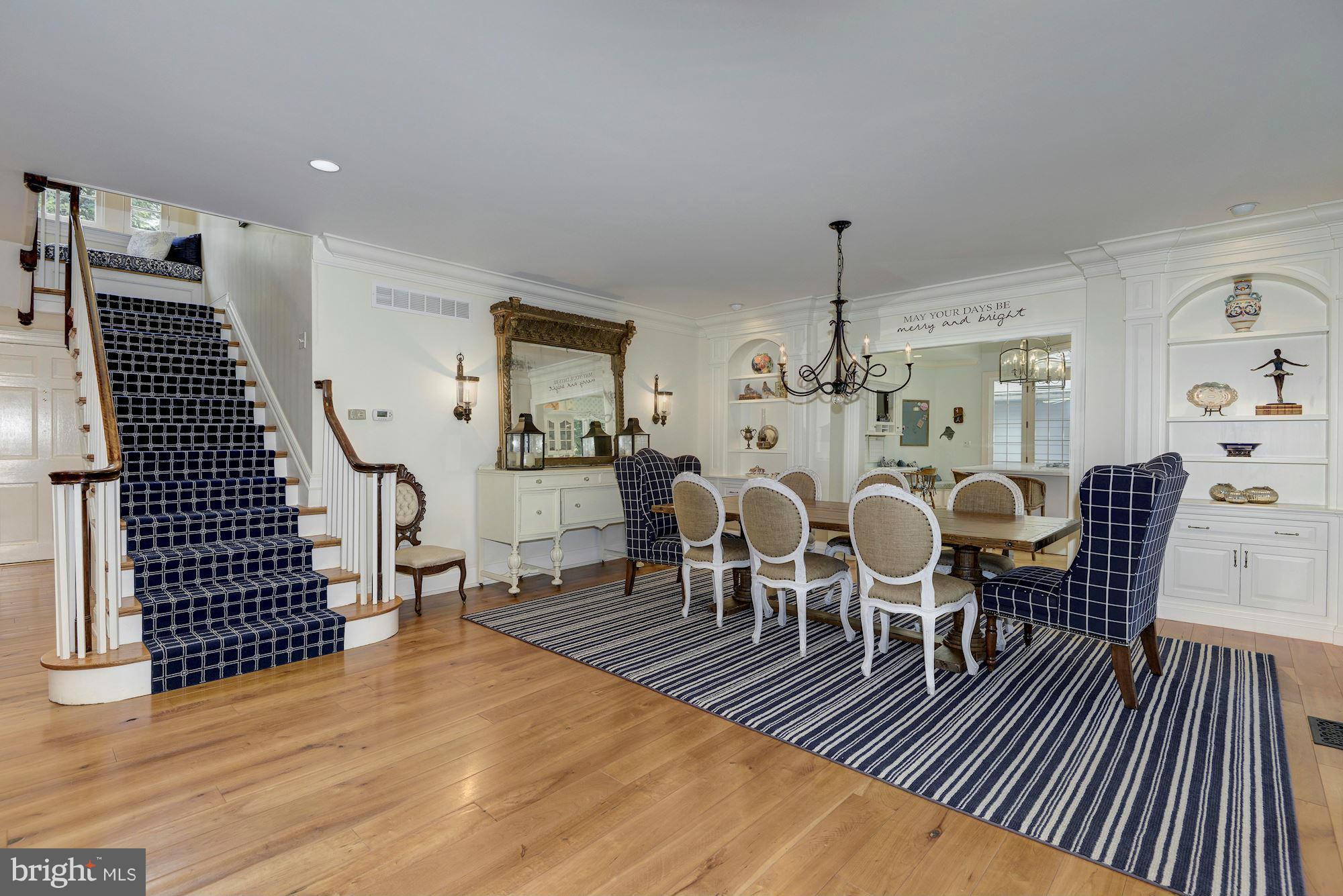 OLDE SEVERNA PARK - Residential