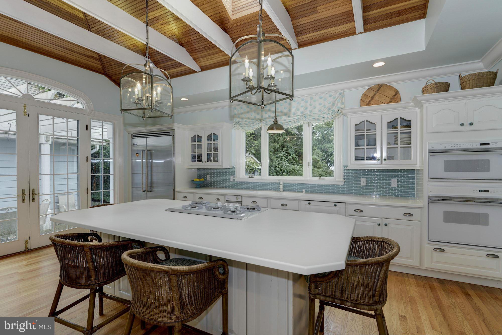 OLDE SEVERNA PARK - Residential