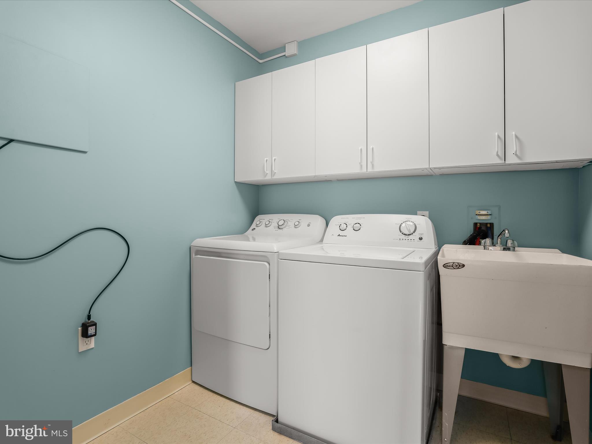 PAVILION IN THE PARK - Residential