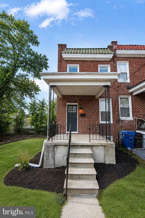Townhouse For Sale - 4426 Saint Georges Avenue<br/> BALTIMORE, MD 21212