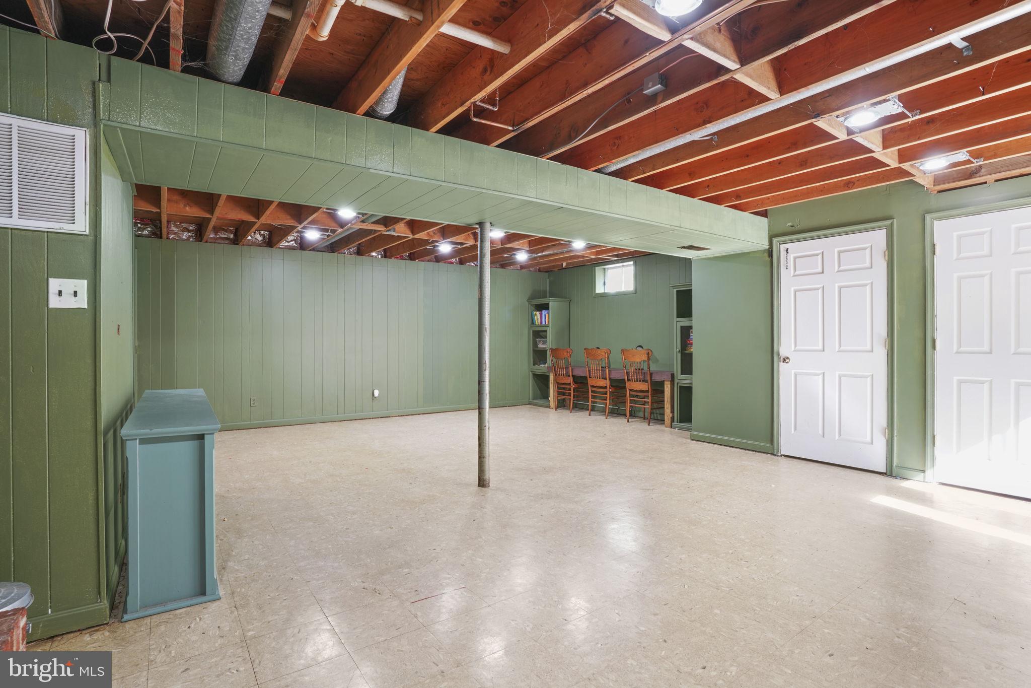 SCOTCH POINT - Residential