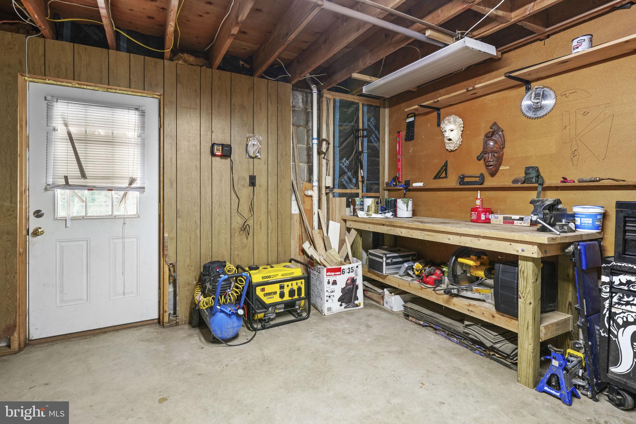 SCOTCH POINT - Residential