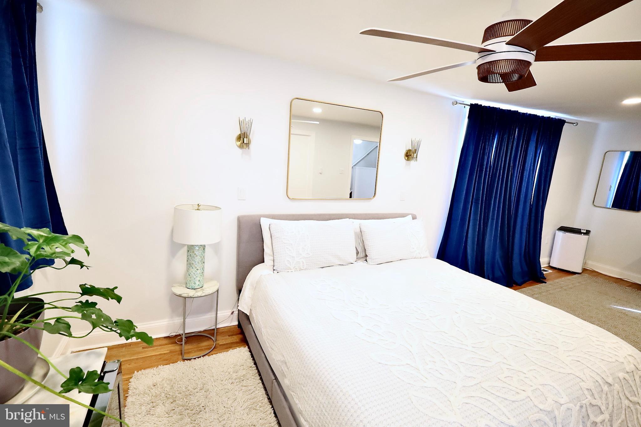 SOCIETY HILL - Residential Lease