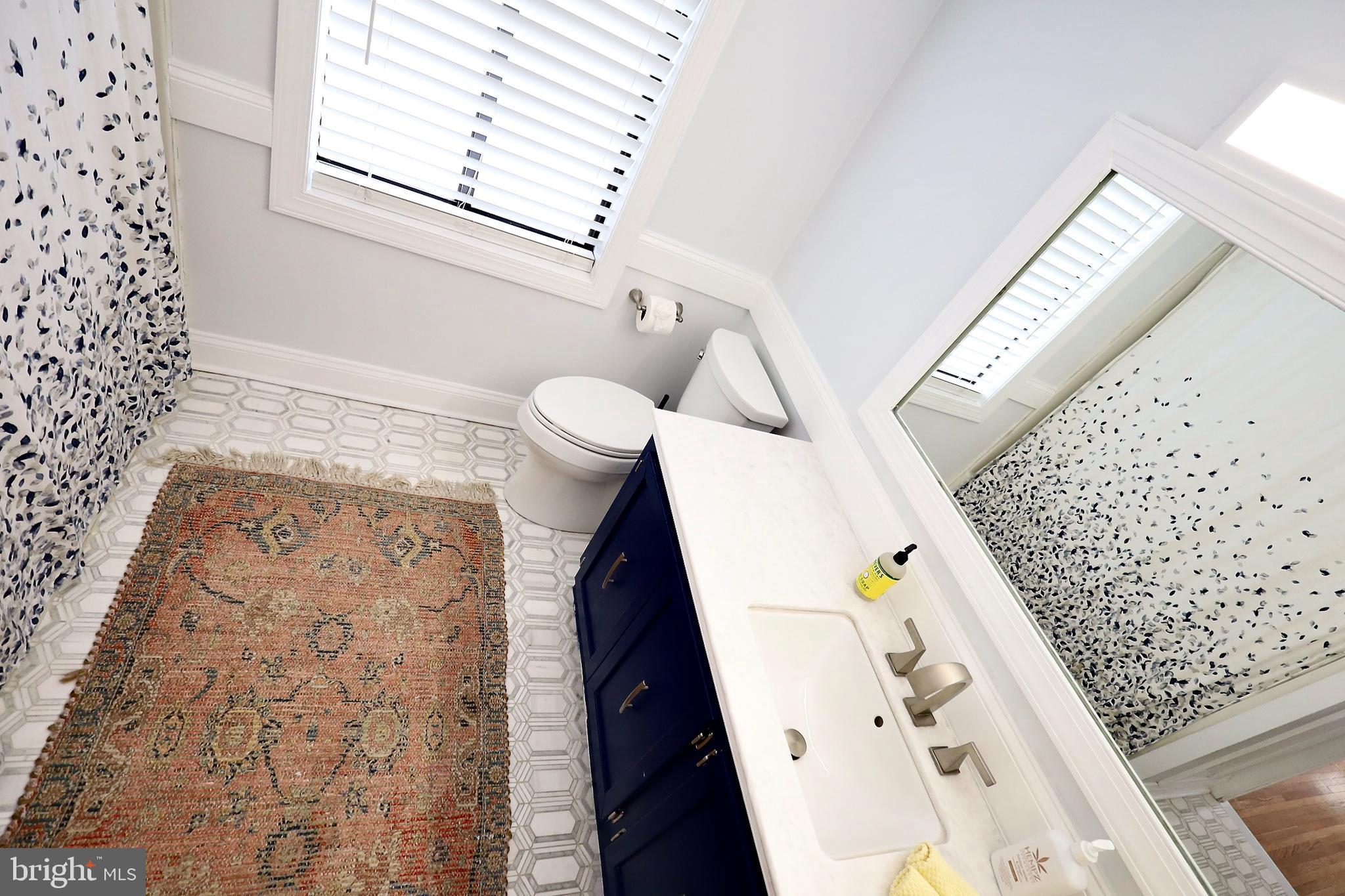 SOCIETY HILL - Residential Lease