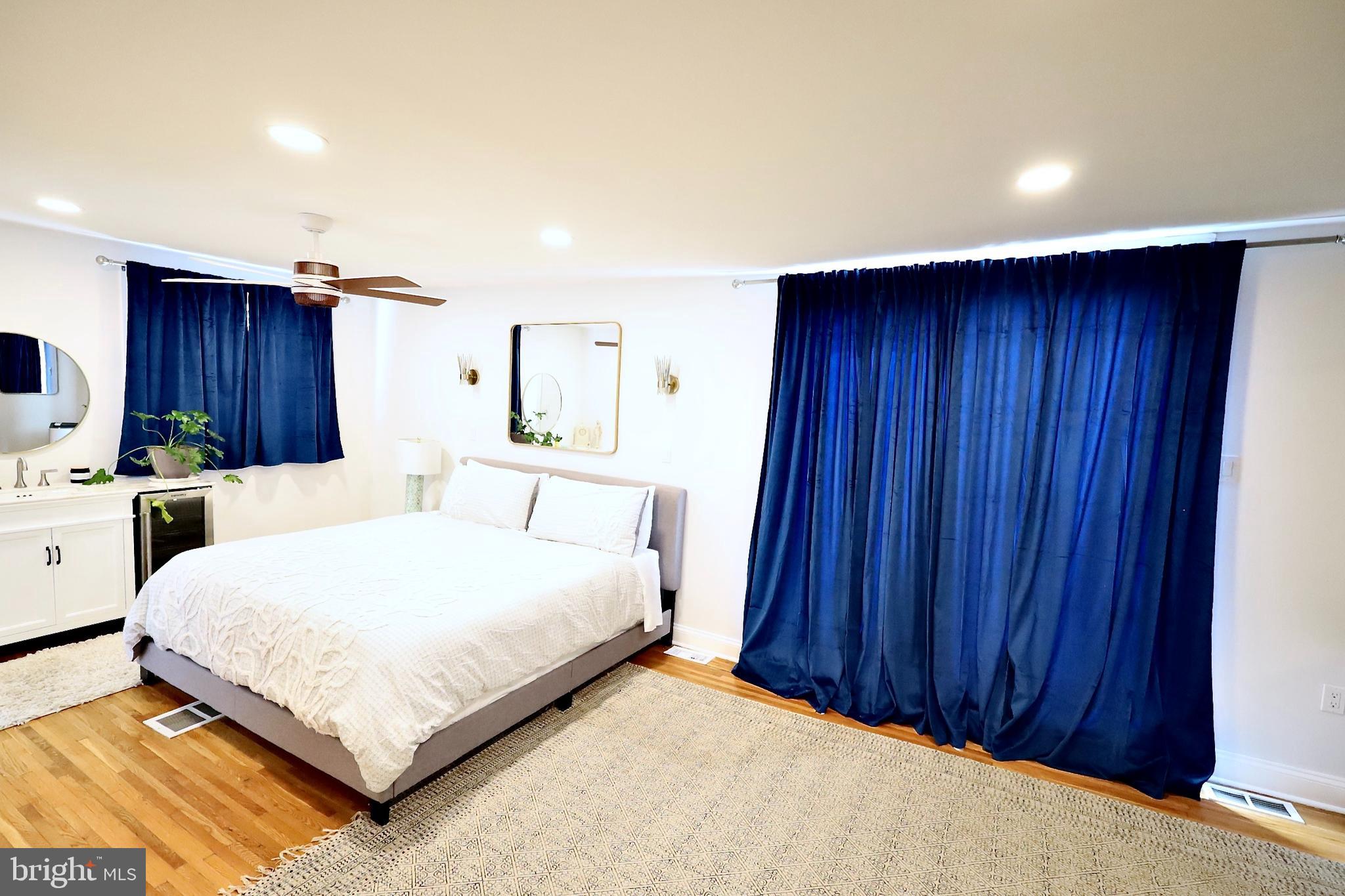 SOCIETY HILL - Residential Lease