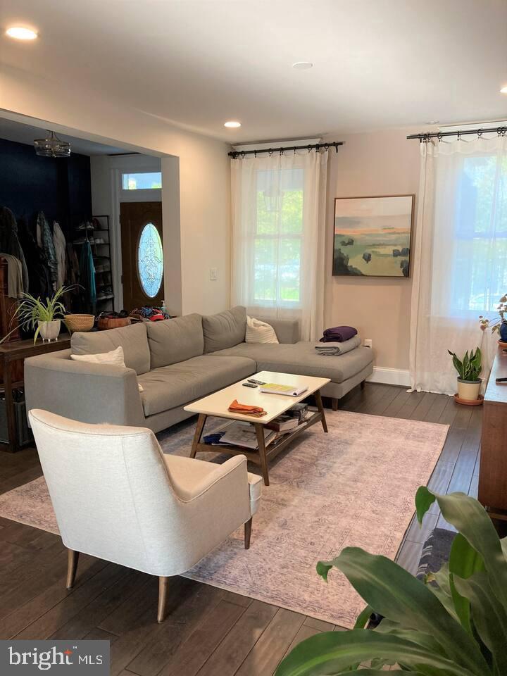 PETWORTH - Residential Lease