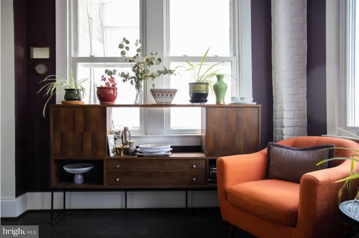 PETWORTH - Residential Lease